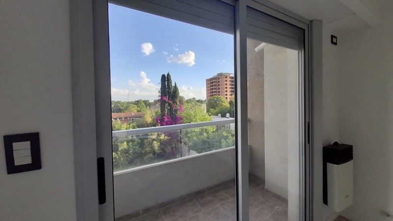 Hermoso Departamento a estrenar 3 amb con cochera!