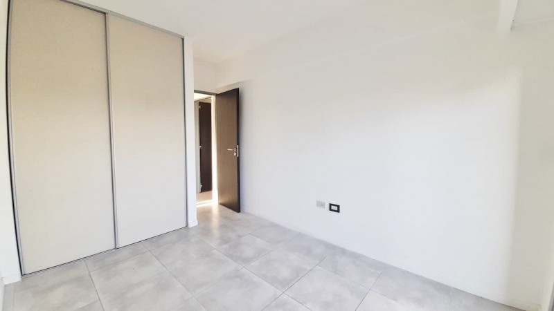 Hermoso Departamento a estrenar 3 amb con cochera!