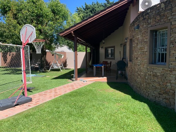 Casa quinta en Moreno ! 1100 metros de tierra !