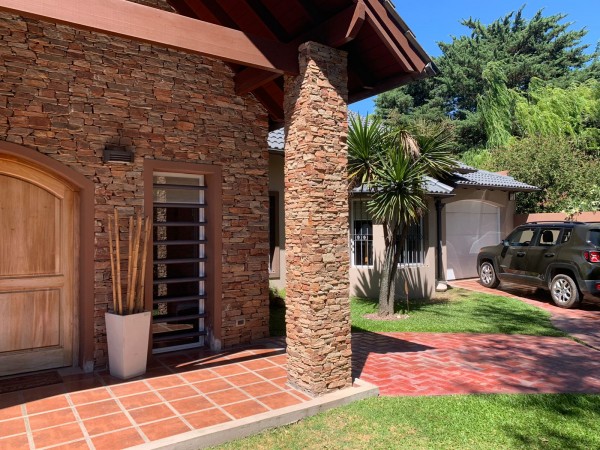 Casa quinta en Moreno ! 1100 metros de tierra !