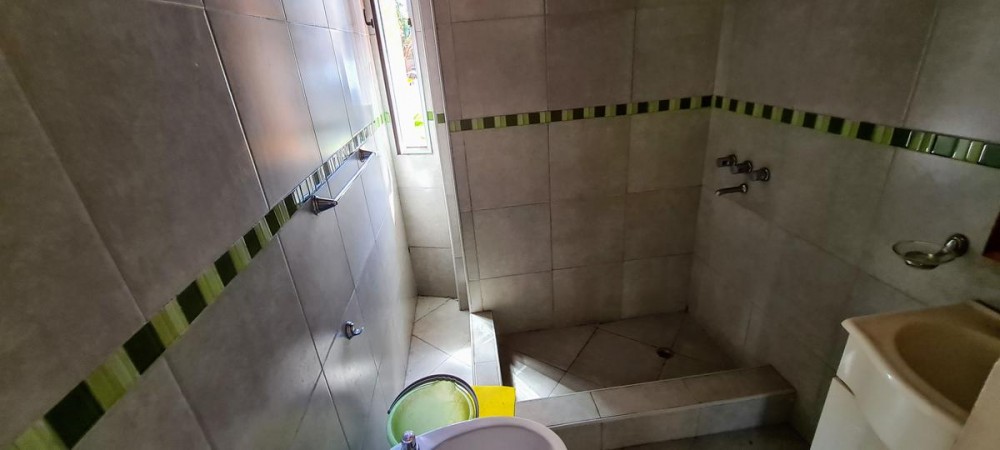 Chalet en Venta en Ituzaingo! Permuta! Financia!