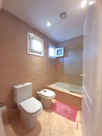 Casa en Venta en Country Banco Provincia - 5 ambientes!
