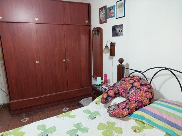 Casa 5 amb sobre lote de 10 x 30!