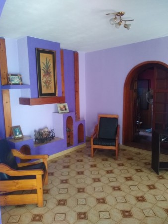 Casa en Venta en Ituzaingo - 4 ambientes