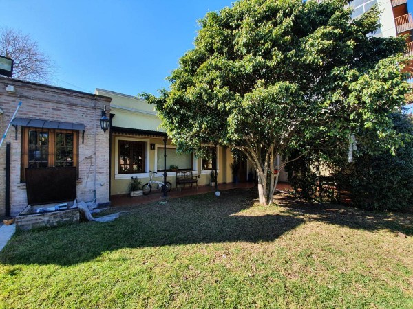 Casa en venta en Ituzaingo - 6 ambientes!