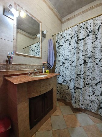 Casa en venta en Ituzaingo - 6 ambientes!