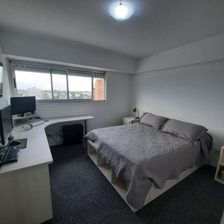 Departamento en venta en Morón Centro - 2 ambientes con cochera!