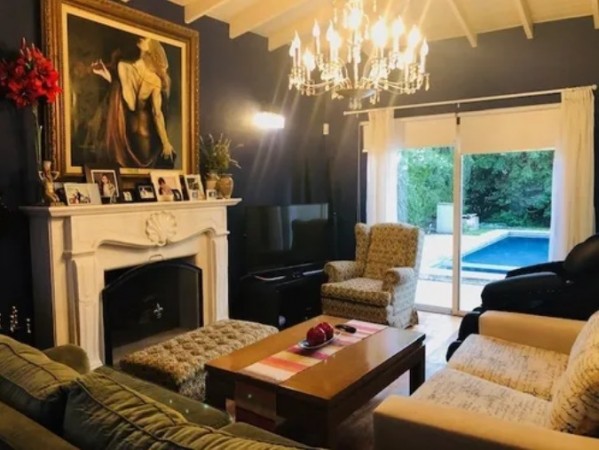 Casa en venta en Country Altos del Sol - 5 ambientes!