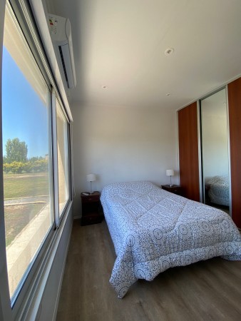 Casa en venta en Comarcas de Lujan - 4 ambientes!