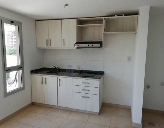Departamento Monoambiente en venta en Ituzaingo con cochera!