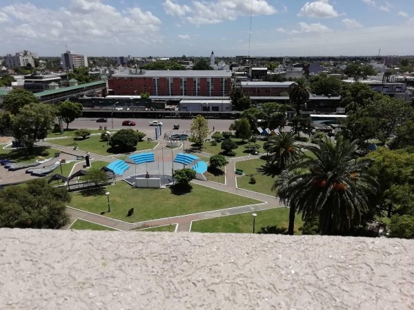 Departamento Monoambiente en venta en Ituzaingo con cochera!