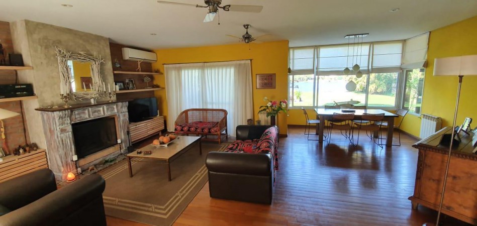 Casa en venta en Country Las Palmas, Tigre - 4 ambientes!