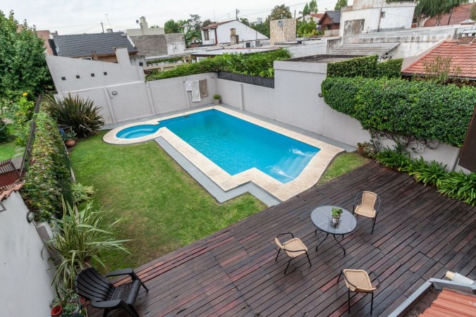 Oportunidad !! Chalet en Venta en Castelar - 5 ambientes! Nuevo valor!!