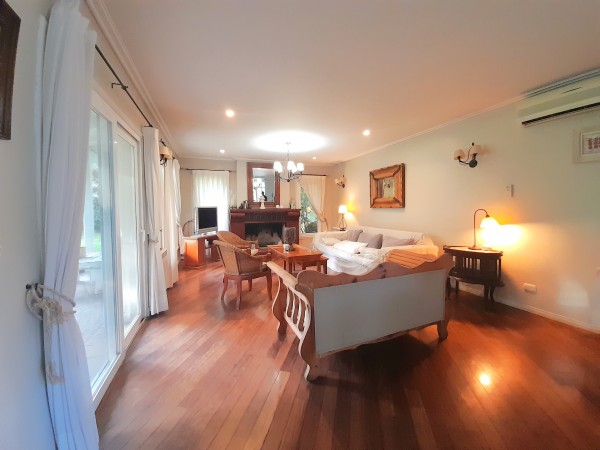 Casa en Venta en Country San Diego - 4 ambientes!