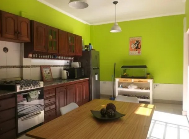 Casa en Venta en Ituzaingo - 5 ambientes!