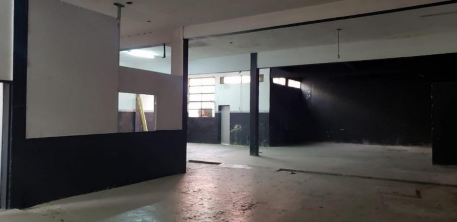 Galpon - Deposito en Venta en Ramos Mejia - 266mts! PERMUTA!