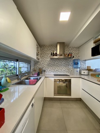 Dúplex en venta en Ituzaingó - 3 ambientes! condominio "Las Fresias"