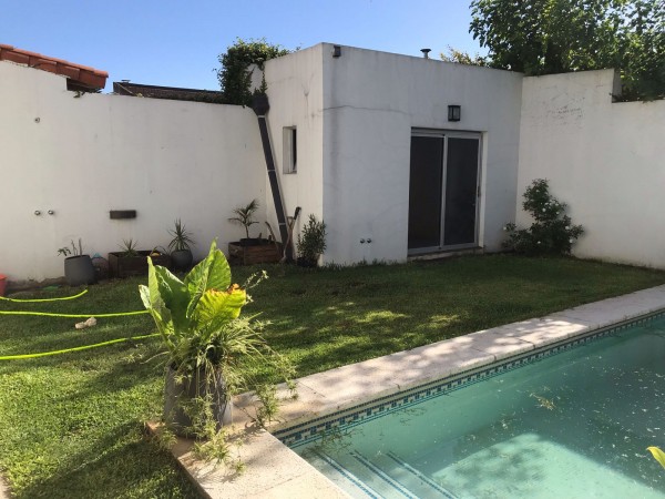Vedia 1133 - impecable casa 4 ambientes ‼