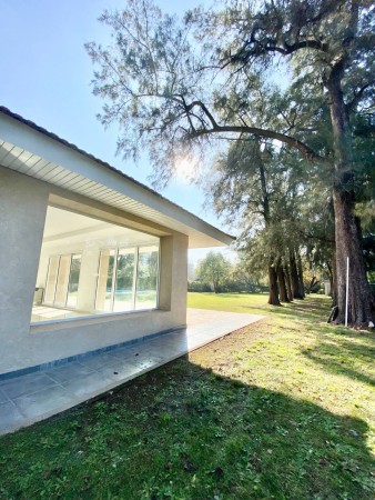 Casa en venta en Ituzaingó - Parque Leloir! 2700 mts