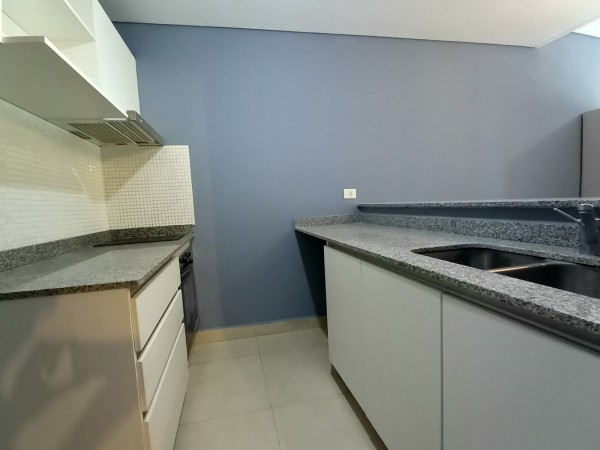 Departamento monoambiente en Venta en Castelar Norte - Con Cochera!
