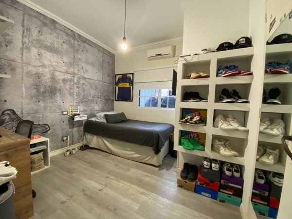 Impecable Casa en venta en Ituzaingo - 4 ambientes!