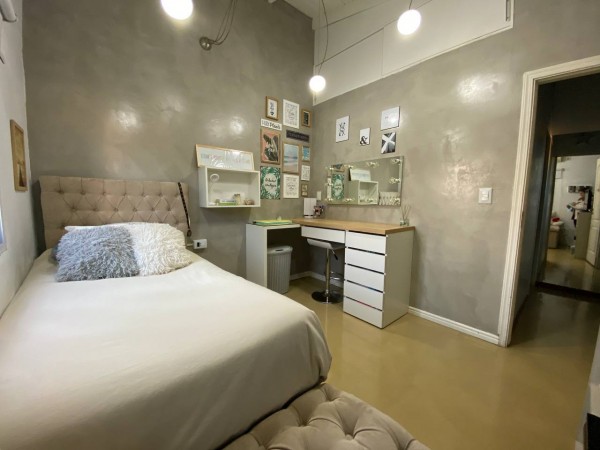 Impecable Casa en venta en Ituzaingo - 4 ambientes!