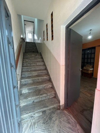 Casa 4 ambientes + 2 locales ! Financia Dueño