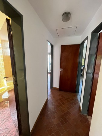 Casa 4 ambientes + 2 locales ! Financia Dueño