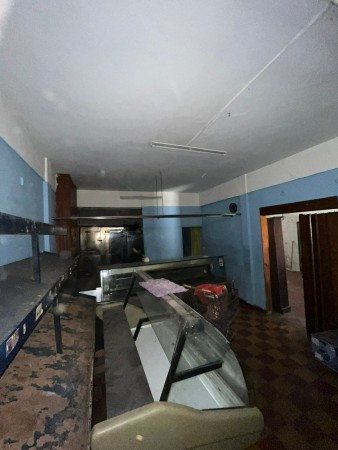 Casa 4 ambientes + 2 locales ! Financia Dueño