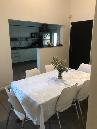 Anatole France 1700 - Casa 3 ambientes en Ph ... IMPECABLE !