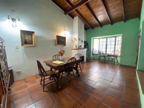 Chalet 5 ambientes - Excelente ubicación !