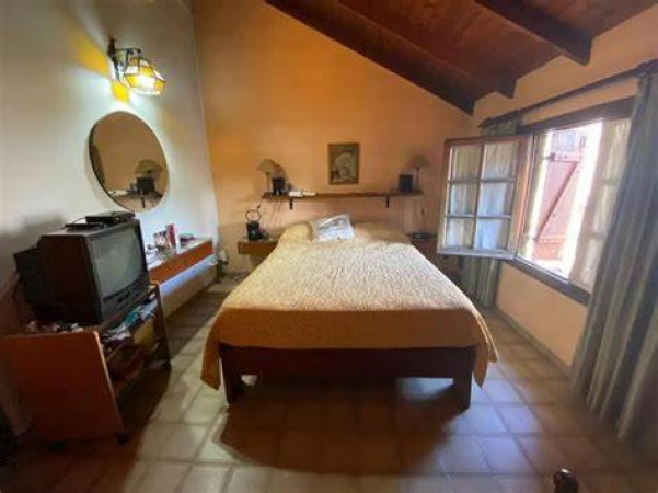 Chalet 5 ambientes - Excelente ubicación !
