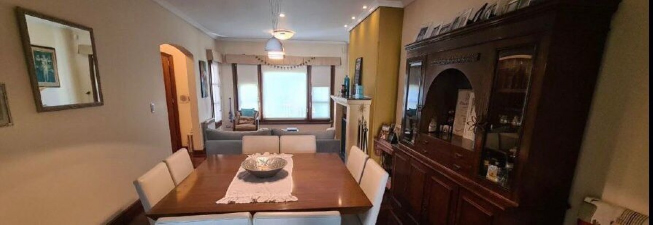 Italia 1617 ! Castelar - Chalet 4 ambientes