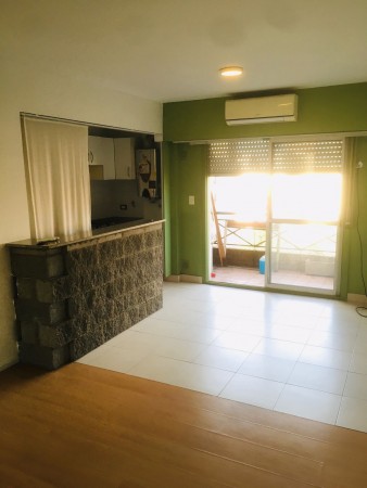 Rodriguez Peña 870 - Departamento 2 ambientes en Castelar !!!