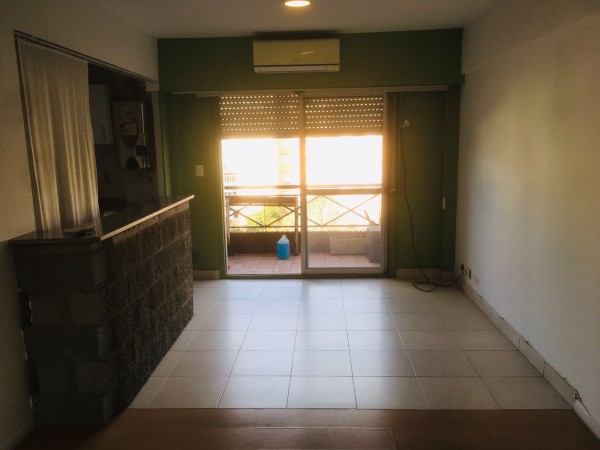 Rodriguez Peña 870 - Departamento 2 ambientes en Castelar !!!