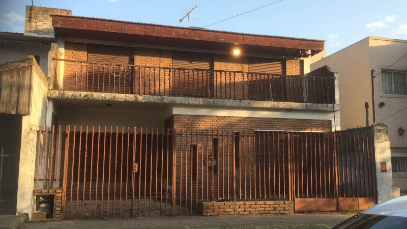 Alem 2526 ‼ chalet sobre lote de 10 x 35