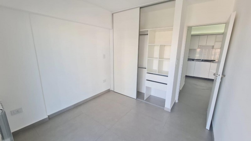 Nuevo valor! Departamento 3 ambientes con cochera a estrenar en Moron!