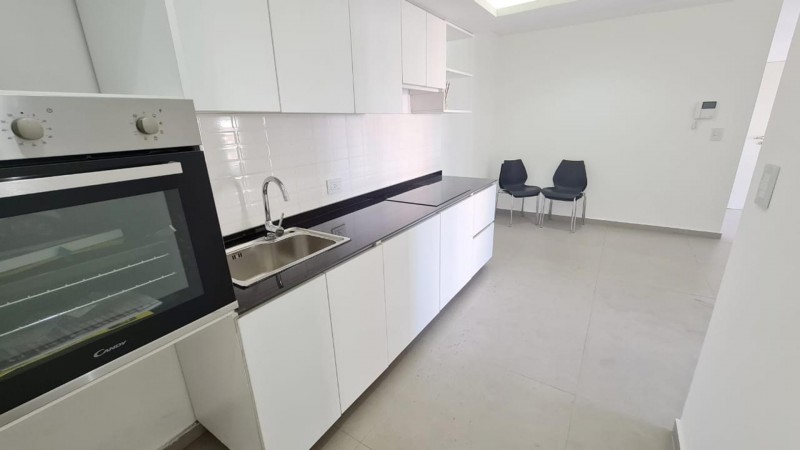 Nuevo valor! Departamento 3 ambientes con cochera a estrenar en Moron!