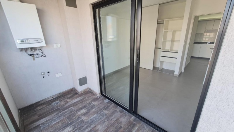 Nuevo valor! Departamento 3 ambientes con cochera a estrenar en Moron!