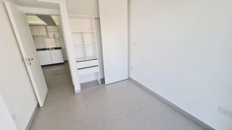 Nuevo valor! Departamento 3 ambientes con cochera a estrenar en Moron!