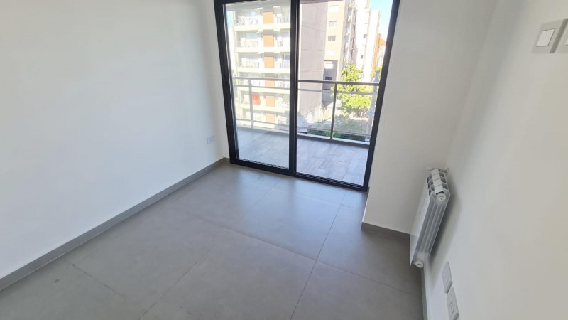 Nuevo valor! Departamento 3 ambientes con cochera a estrenar en Moron!