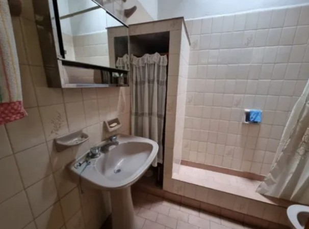 Casa en Venta de 4 ambientes en Ituzaingó - Ideal Inversor!