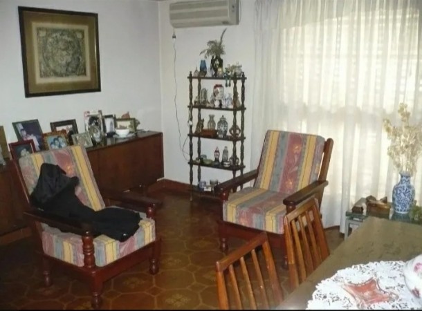 Lavalle 786