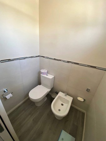 NUEVO VALOR! Casa en Venta en Country Altos del Sol - 6 ambientes!