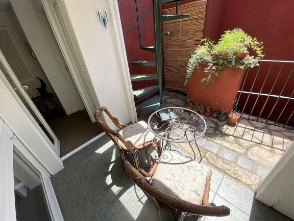 Casa en Venta en Castelar Norte - 5 ambientes!