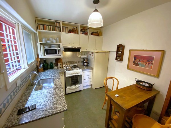 Casa en Venta en Castelar Norte - 5 ambientes!
