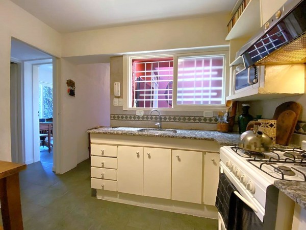 Casa en Venta en Castelar Norte - 5 ambientes!