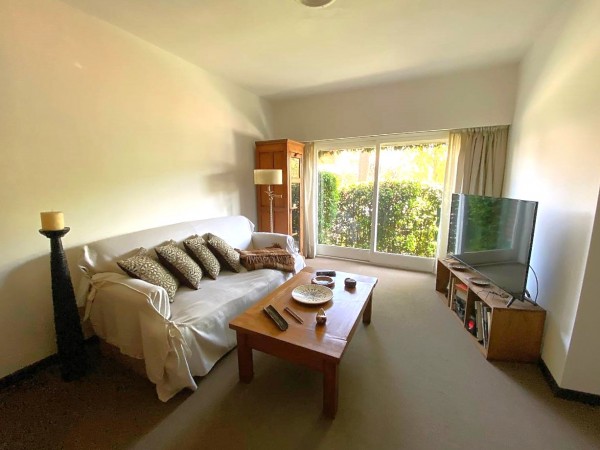 Casa en Venta en Castelar Norte - 5 ambientes!
