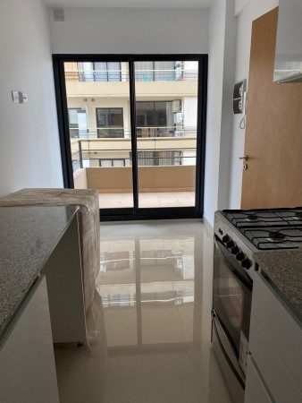 Granaderos 756 - Dto 4 ambientes a Estrenar !!!