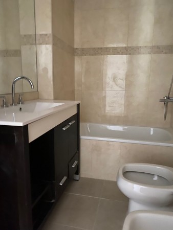 Granaderos 756 - Dto 4 ambientes a Estrenar !!!